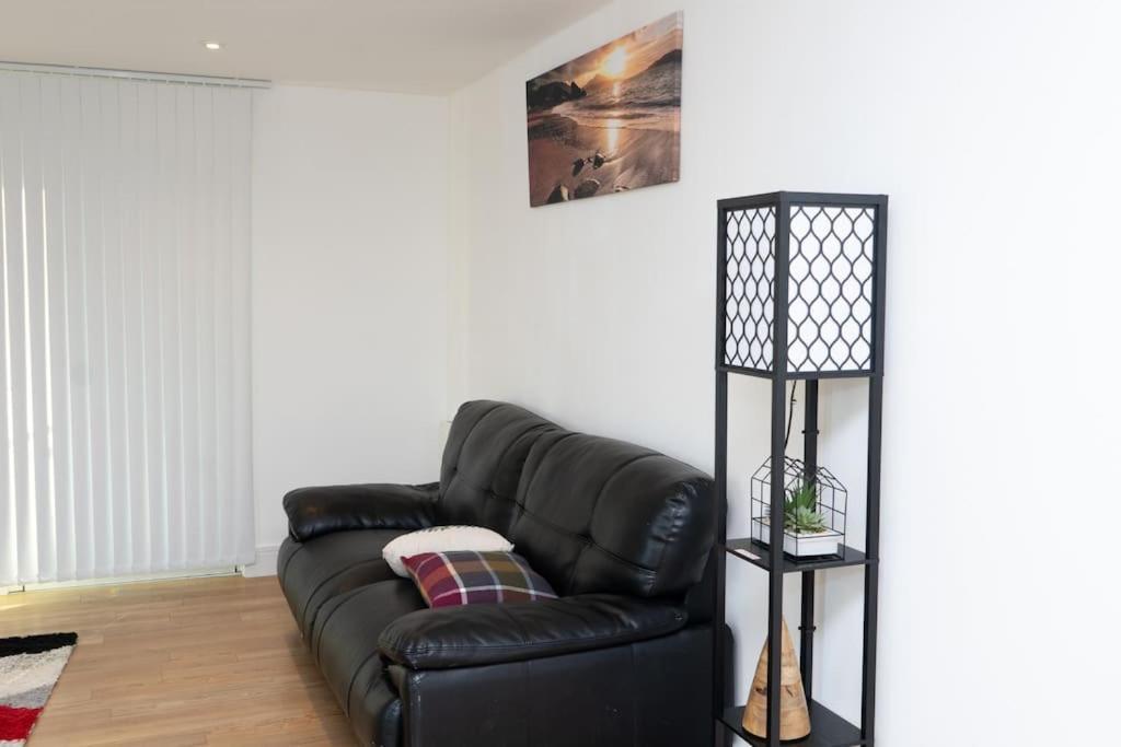 1 Bed Luxury Comfortable Apt Londres Extérieur photo
